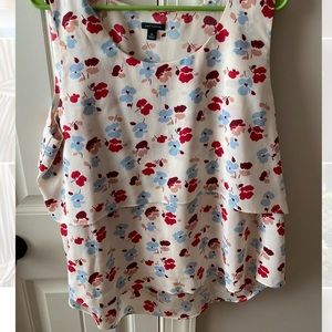 Tiered floral blouse Ann Taylor Size XL